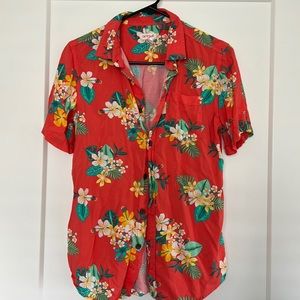 Hawaiian shirt